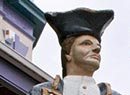 Cook statue, Marton