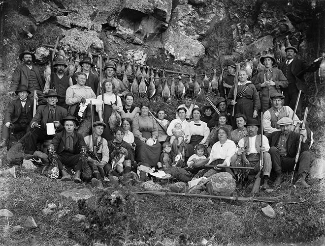 Duck-hunting party