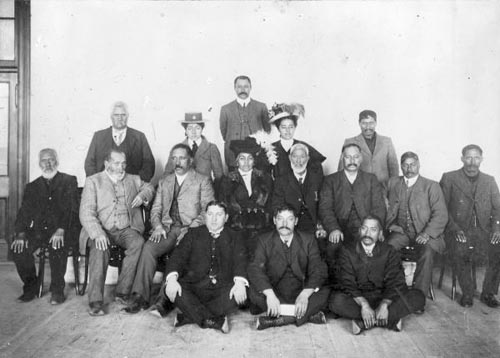 Māori leaders of Gisborne, photographed in the early twentieth century