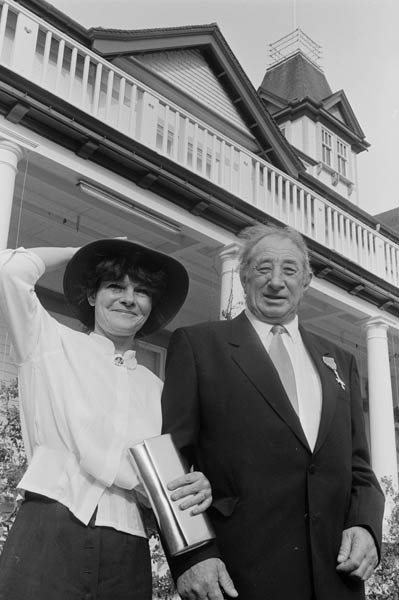 Relationships: Barry and Maggie
