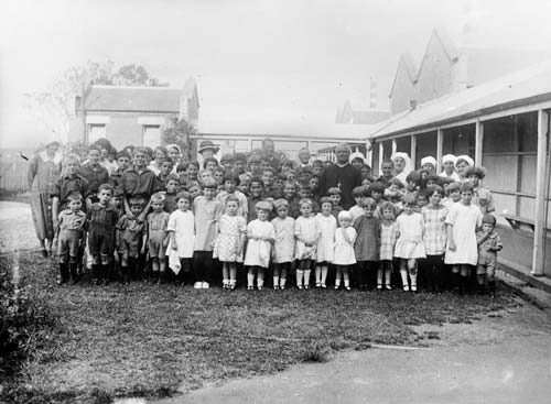 Orphanage children, 1926