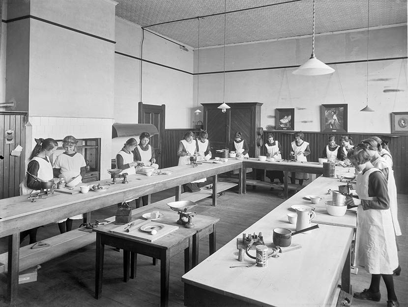 Cooking class for girls