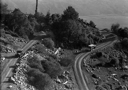 Tākaka hill road