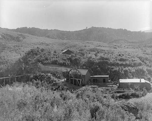 Parapara paint works, 1889