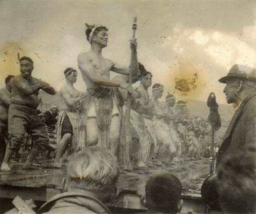 Investiture for Lieutenant Moana Ngarimu, 1943