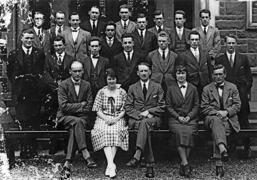 Final-year dental students, 1923