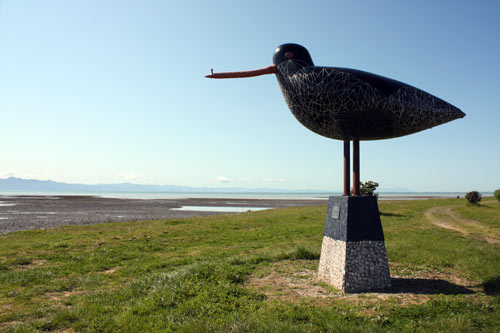 ‘Torea mangu’ sculpture