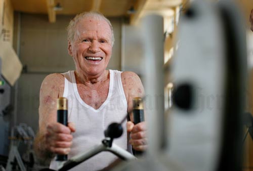Quality of life: Working out at the gym, 2007