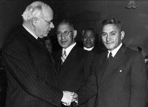 Peter Fraser and King Korokī