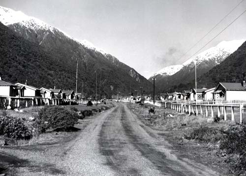 Railway houses, Ōtira 