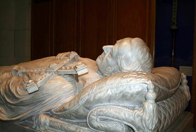 Bishop Harper's sarcophagus, Christchurch cathedral