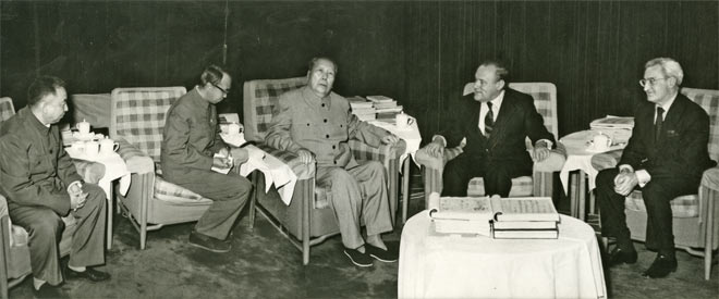 Muldoon meets Mao 