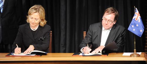 Signing the Wellington Declaration