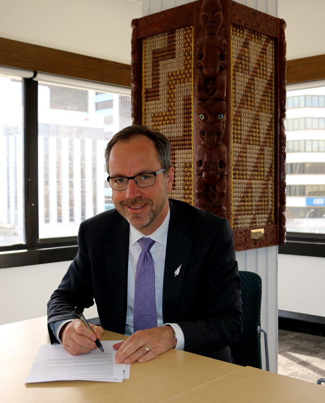The auditor general at work