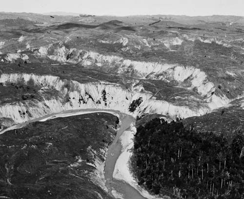 Erosion: hill country slips 