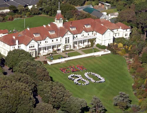 Marking the Queen's 80th birthday, 2006