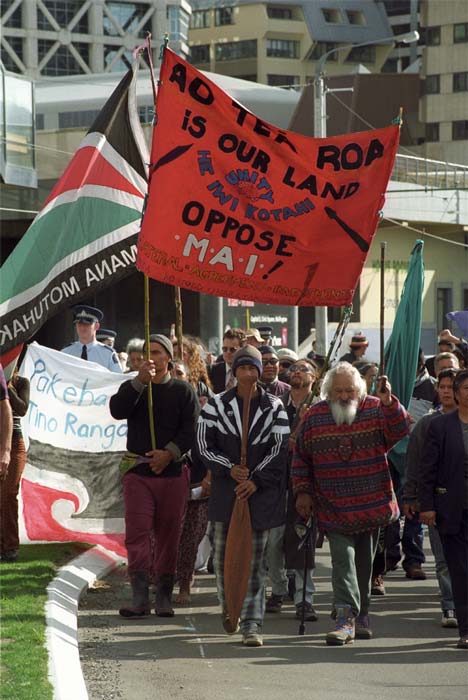 Resisting multilateralism