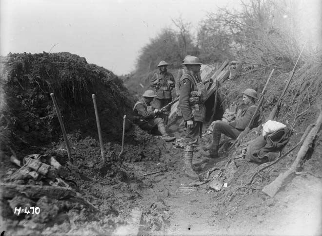 New Zealand soldiers on the Somme, 1918