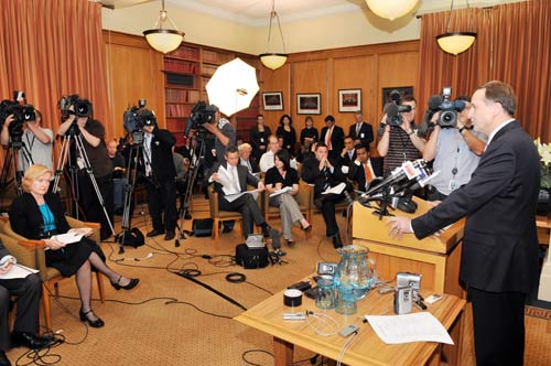 Announcing a cabinet