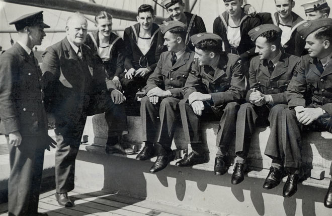 Arrival of airmen and naval reservists in Britain 