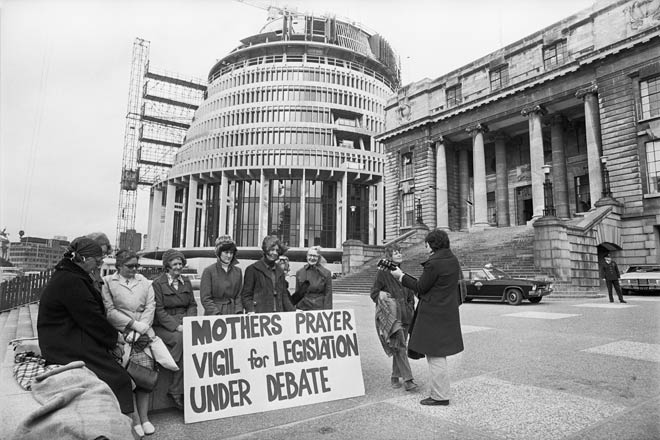 Prayer vigil at Parliament