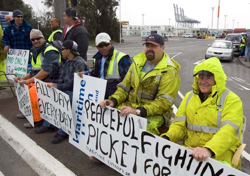 Watersiders' picket