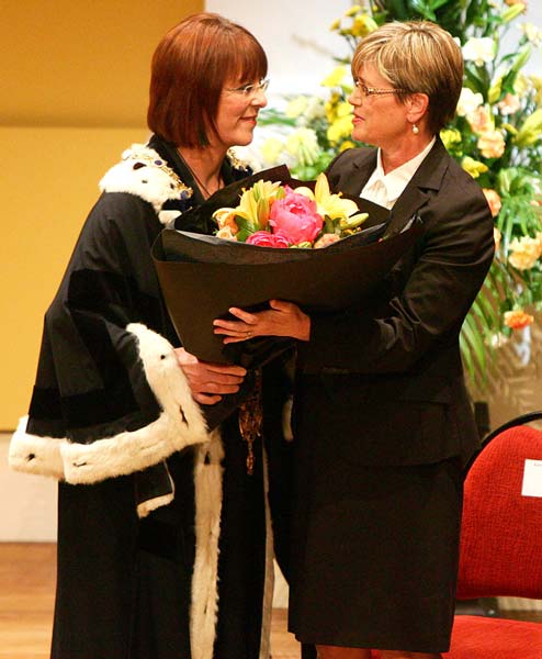 Wellington’s mayor installed in office