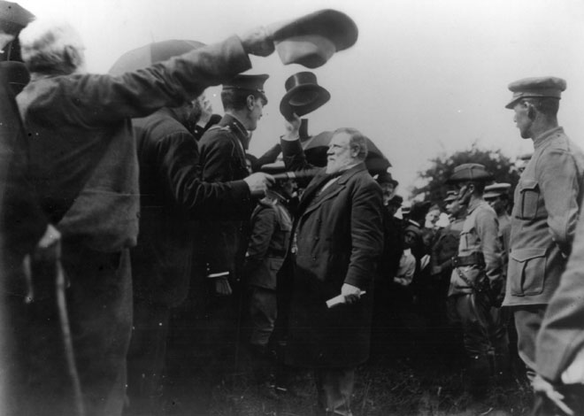 Richard Seddon and New Zealand troopers