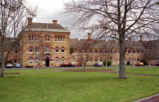 Carrington Hospital, 1986