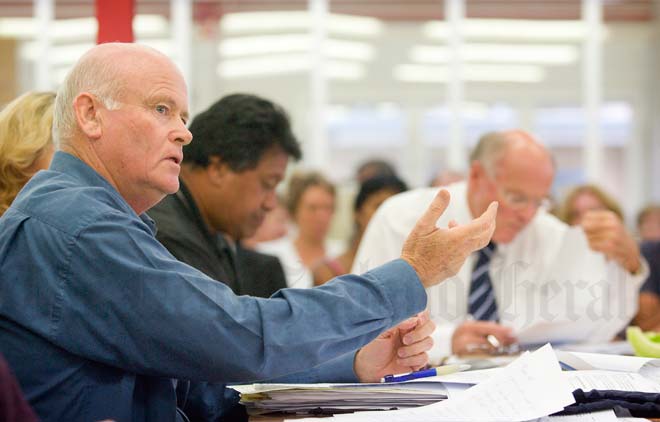 A divided board of trustees 