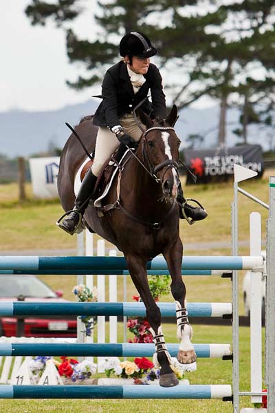 Eventing: showjumping