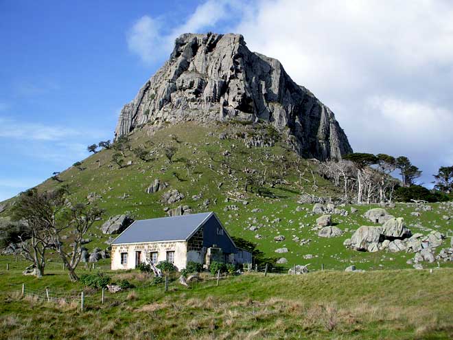 Lutheran mission and Maunganui bluff