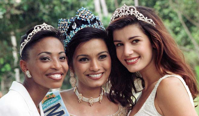 Lauralee Martinovich at Miss World, 1997