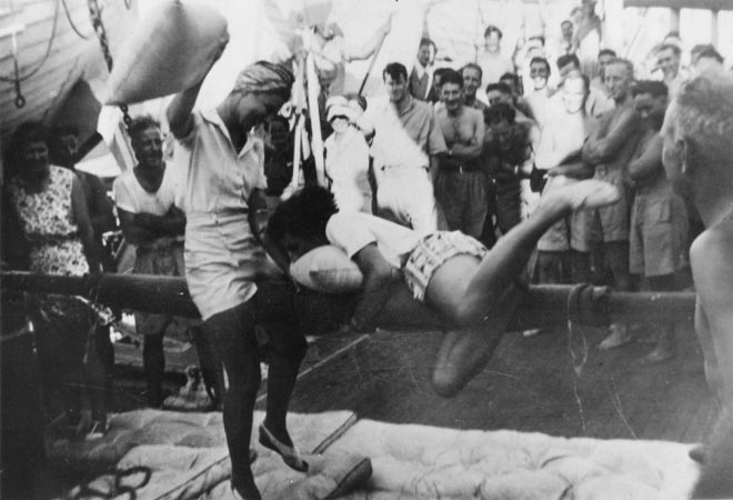 Pillow fight on the <em>Maunganui</em>, 1946