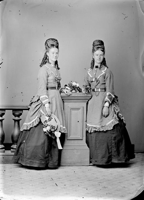 'Up do', 1870s–1880s