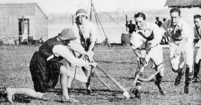 Auckland ladies versus the navy, 1922
