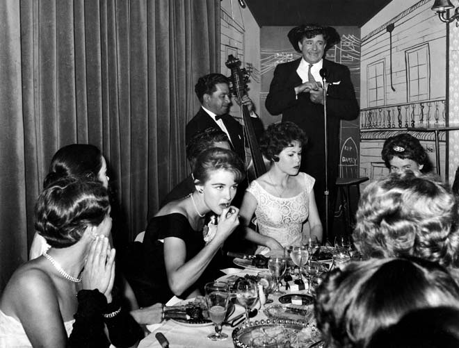 A drink or two, 1959