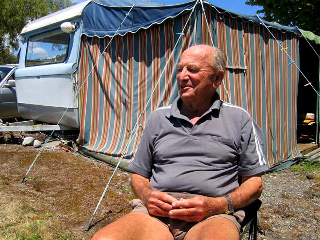 Motutere Bay, 2009