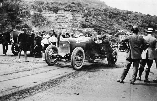 First New Zealand Motor Cup race, 1921