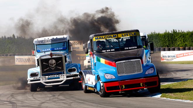 Truck racing, Levels Raceway, 2011