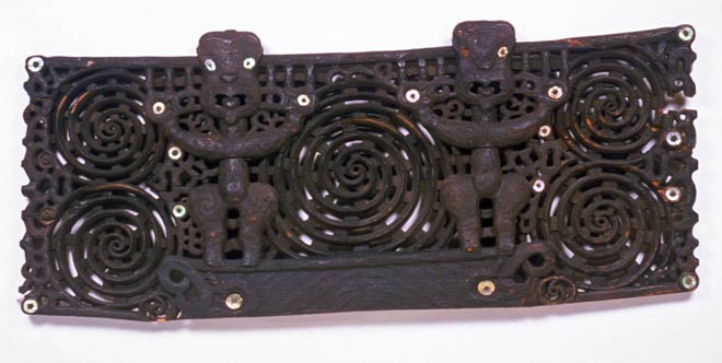 Carved pare