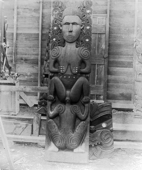 Māui and Hine-nui-te-pō