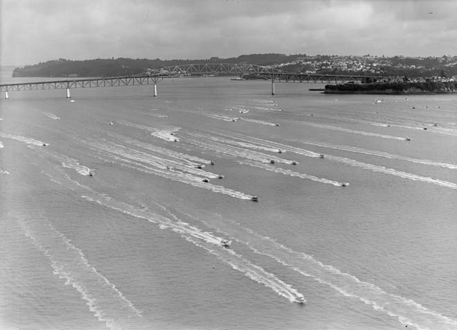 Auckland power-boat race 1964