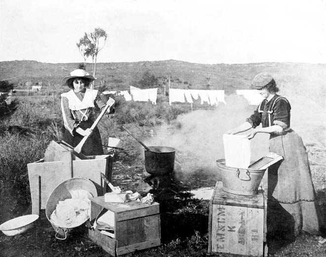 Washday in the far north, 1904