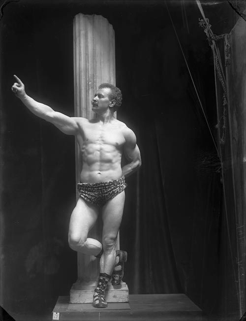 Eugen Sandow, 1902