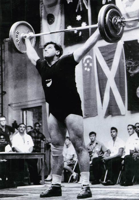 Don Oliver, heavyweight champion
