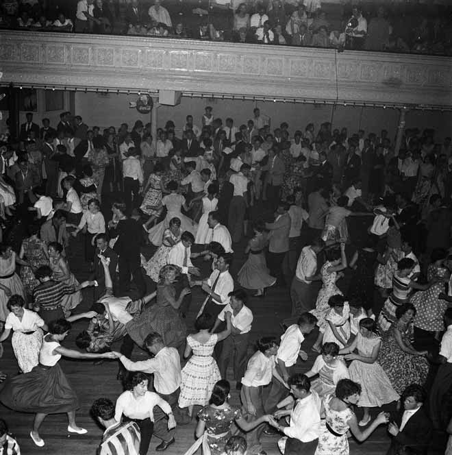 Dancing the night away, 1957