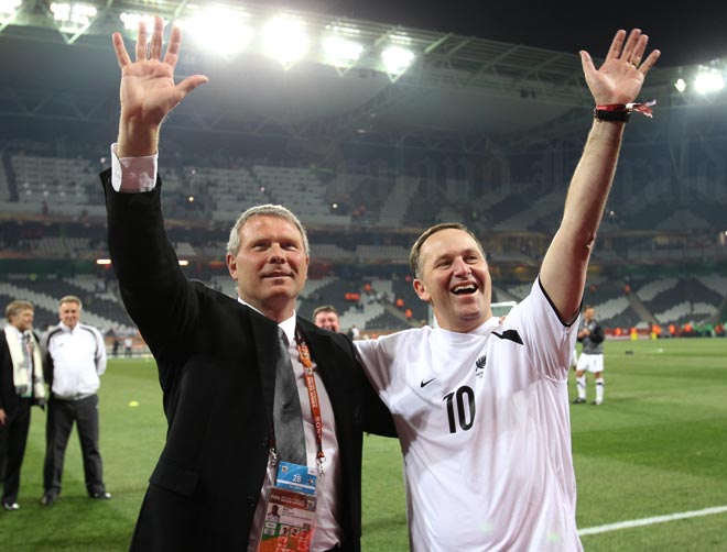 Ricki Herbert and John Key, 2010