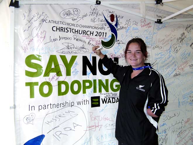 Holly Robinson supporting Drug Free Sport New Zealand