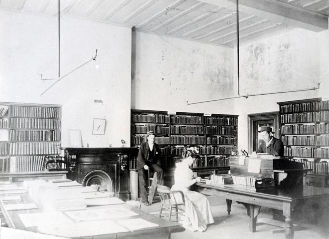 Timaru Mechanics' Institute library, 1887